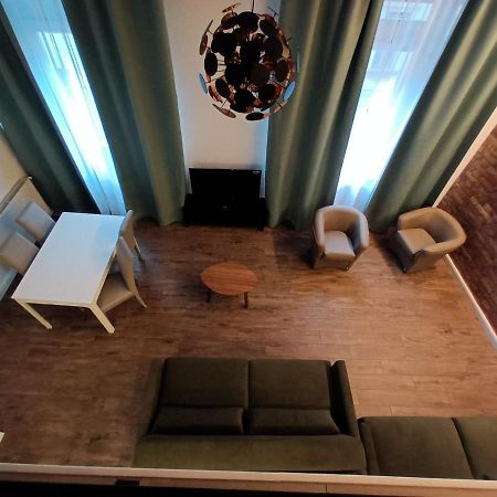 Duna River Shining Apartments Budapest Bagian luar foto