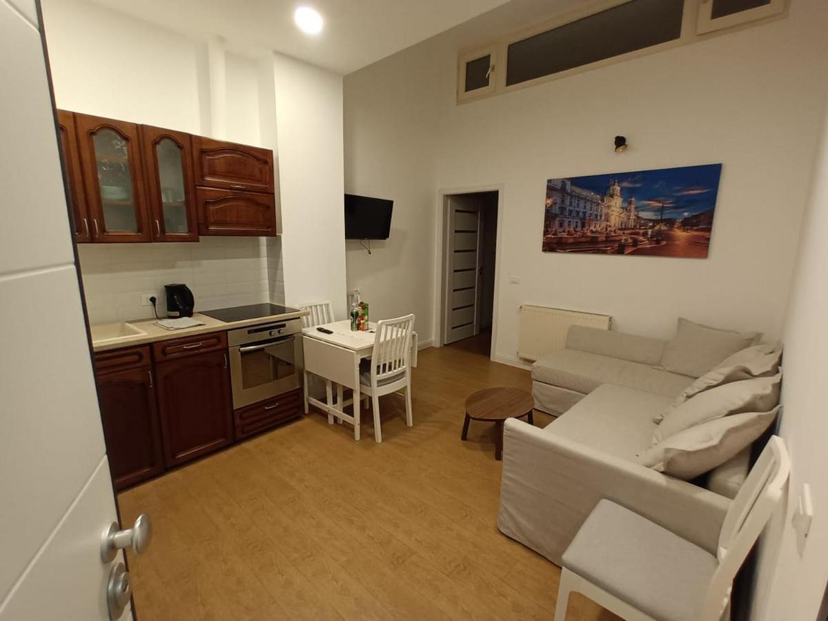 Duna River Shining Apartments Budapest Bagian luar foto