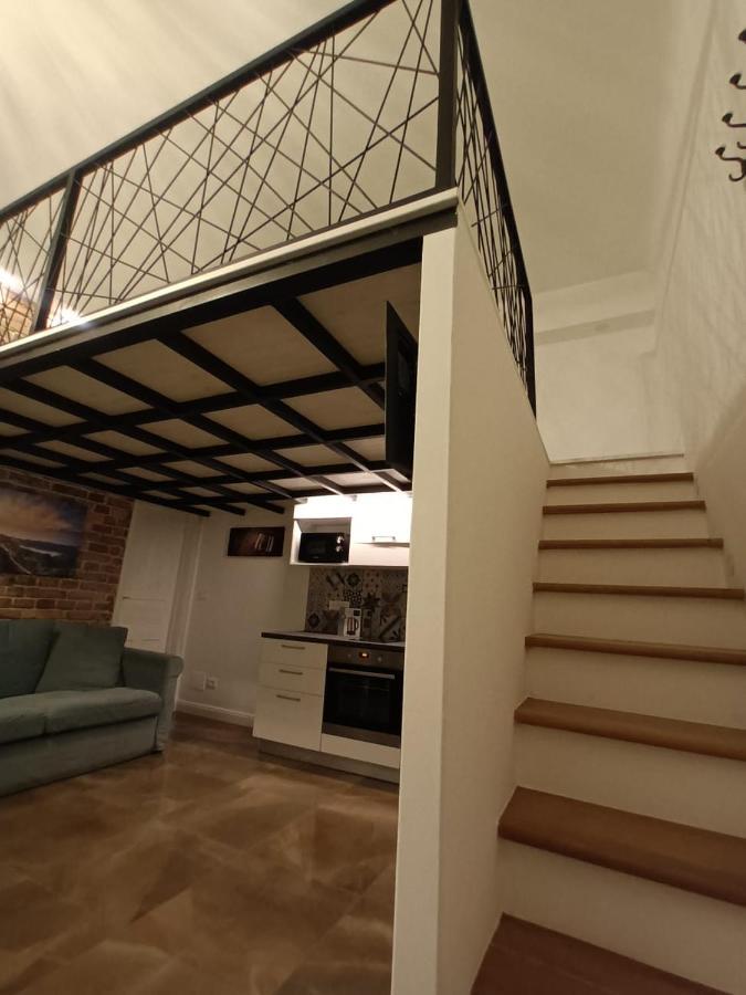 Duna River Shining Apartments Budapest Bagian luar foto